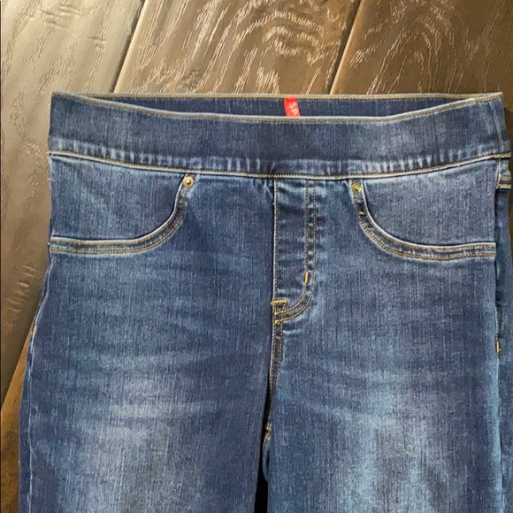 SOLD! SPANX Distressed Ankle Skinny Jeans sz S - Picture 5 of 9